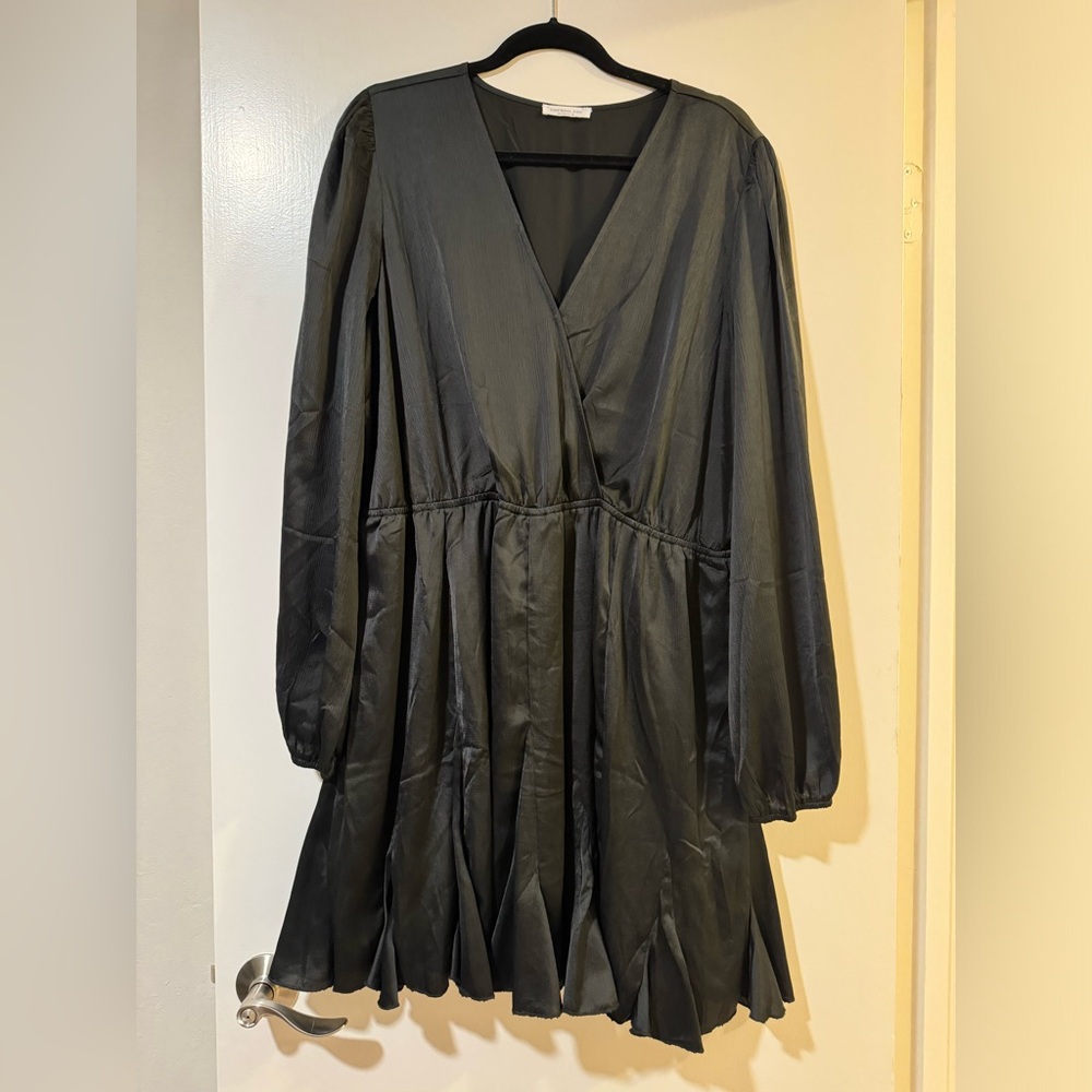 Chic Soul NWOT Satin looking black knee length dress